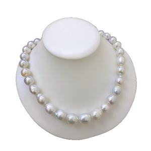 Manufacturer Wholesale 5-6mm Natural Pearl <b>Necklace</b> in <b>Candy</b> Colors with Glossy Leather Fashionable Matching Gift Box Included - Product Image 5