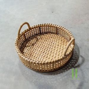 New Design Luxury Vintage Rattan Serving Tray Round Wicker Decorative Tray with Wood <b>Handles</b> for Food, Drinks & Cosmetic Storage - Product Image 1