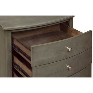 Comodino per Camera da Letto con Finitura Grigia, 3 Cassetti, Impiallacciatura in Betulla e Ferramenta in Nichel - Product Image 4