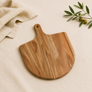 Planche à pizza et planche de service en bois d'acacia premium, planche à découper en bois durable avec poignée pour charcuterie, au meilleur prix - Product Image 1