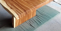 Table de salle à manger moderne en bois massif de Suar séché, grande dalle naturelle à bords bruts, unique, pour hôtels, restaurants et cuisines