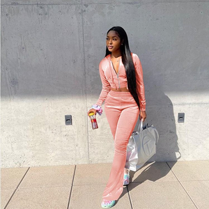 Ensemble de survêtement deux pièces en velours coréen pour femme, avec pantalon large à capuche, idéal pour le sport, les loisirs et la maison - Product Image 1