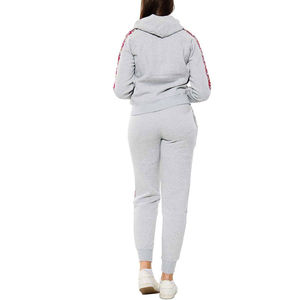 Survêtement décontracté pour femme, coupe classique, couleur unie, idéal pour l'hiver, fabriqué au Pakistan avec logo personnalisé, vêtements de sport de qualité supérieure, vente chaude - Product Image 5