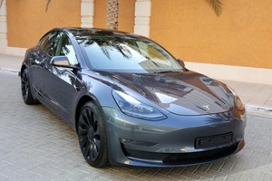 La Model 3 Performance, VOITURE ÉLECTRIQUE - Product Image 2