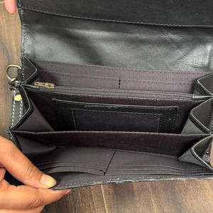 Cartera personalizada hecha a mano de cuero para mujer, Cartera de nuevo diseño de estilo occidental de piel de vaca genuina, bolso de mano multiusos - Product Image 6