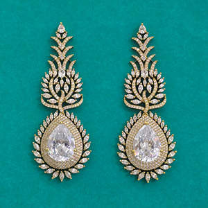 Pendientes Clásicos Americanos de Última Moda con Latón y Circonita, Diseño Largo, Chapado Mehndi, Modelo 444103 - Product Image 6