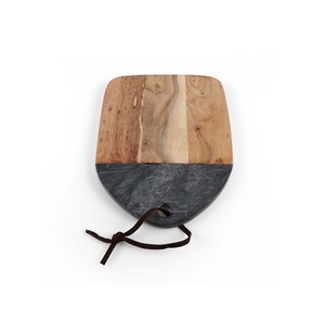 Planche à découper en bois de forme rectangulaire avec poignée pour couper les légumes et la viande, artisanat fait main - Product Image 5