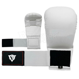 Fabriqués dans les meilleurs matériaux, gants de karaté de couleur unie, équipement d'arts martiaux, gants de karaté à bas prix, gants de karaté sur mesure. - Product Image 3