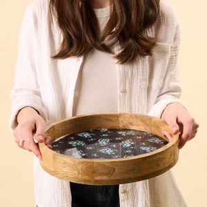 Bandeja Decorativa de Madera de Mango con Diseño Único y Estampado Esmaltado, Bandeja para Servir de Madera con Impresión Esmaltada, Precio Muy Razonable - Product Image 3