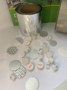 Sous-couche thermosensible inviolable à décollement facile pour bouteilles pharmaceutiques en PET/PP/PE de qualité alimentaire, imprimées sur mesure, Vietnam - Product Image 5