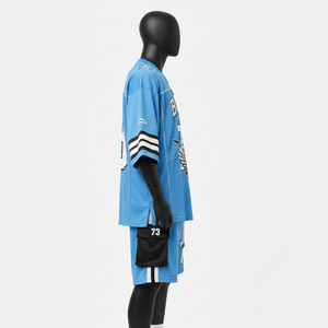 Conjunto de camiseta y pantalones cortos de fútbol para hombre, 160 GSM, malla de poliéster premium, azul cielo, negro, blanco, con franjas, logotipo personalizado para conjunto masculino - Product Image 5