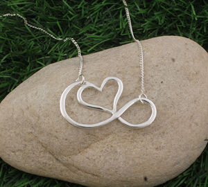 925 Sterling <b>Silver</b> Vintage Platinum Plated <b>Heart</b> Pendant Unisex Custom <b>Heart</b> Shaped <b>Necklace</b> Wholesale Jewelry Supplier - Product Image 4