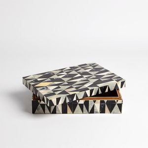 Cajas de Joyería Exclusivas Hechas a Mano de Resina y Madera MDF con Arte Detallado en la Superficie y Tapa con Bisagras Resistentes - Product Image 2