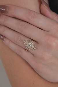Anillo de compromiso de oro de 14k con diamante marquesa cultivado en laboratorio IGI al por mayor, anillo de boda con halo de brillo redondo tipo baguette, fabricación. - Product Image 4