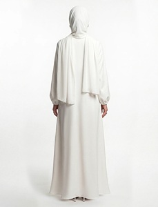 Conjunto de Abaya SERENITY para Mujeres Musulmanas, Modesto, Natural, Sencillo para el Día a Día, Color Blanco Saudí, Fibra de Poliéster Sólida, Manga Larga, Largo hasta el Suelo - Product Image 2