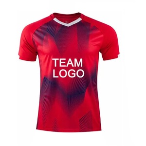 เสื้อฟุตบอลทีมสโมสรย้อนยุคแบบยูนิเซ็กซ์สั่งทำได้ บริการ OEM ผ้าโพลีเอสเตอร์ 100% แห้งเร็ว เสื้อซ้อมฟุตบอลฤดูร้อนแบบสั้น - Product Image 6