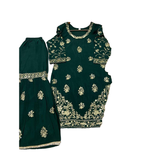 Ropa y Accesorios Musulmanes Tradicionales de Diseñador, Hermoso Conjunto de Top, Pantalón y Dupatta para Fiestas - Product Image 1