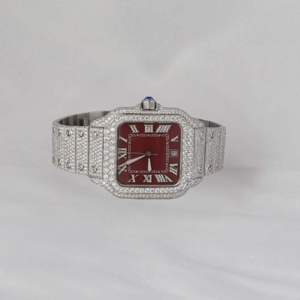 Montre de mode moderne en argent avec affichage analogique carré, accents en moissanite, mouvement à quartz et détails élégants en diamant - Product Image 1