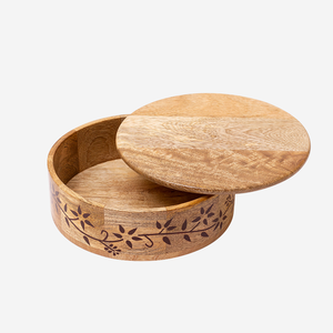 Casserole en bois classique avec extérieur poli et design écologique, diamètre 20 cm, compatible avec toutes les cuisinières - Product Image 5