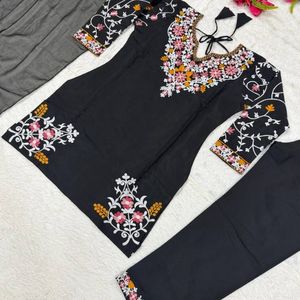 Ensemble Salwar Kameez brodé noir pour femme, costume pakistanais en mousseline avec dupatta, idéal pour mariage, fête, Diwali, avec broderies riches. - Product Image 2