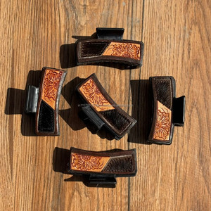 Nouvel arrivage de pinces à cheveux en cuir de fourrure usiné à la main de style occidental épingles à cheveux en cuir de fourrure véritable accessoires pour femmes et filles - Product Image 2