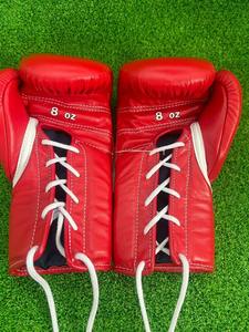Gants de boxe à lacets rouges de haute qualité, nouveau design, gants de compétition Winning, logo personnalisé, gants à lacets Winning. - Product Image 4