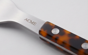 Juego de cubiertos de acero inoxidable Riviera Tortoise con mango de resina, acabado satinado con diseño de caparazón de tortuga, ideal para hoteles y restaurantes. - Product Image 2