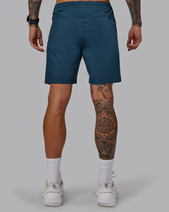 Shorts pour homme en tissu polyester tissé, couleur bleu foncé unie, à séchage rapide, avec cordon de serrage, taille mi-haute, style décontracté, longueur courte - Product Image 3