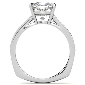 Bague de fiançailles et de mariage solitaire de luxe étincelante en moissanite taille coussin, plaqué or blanc sur argent, sertie à griffes - Product Image 4