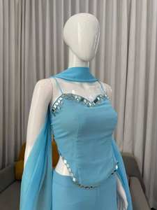 Elegante conjunto Sharara azul cielo de georgette sintético con detalles de espejo y dupatta a juego - Product Image 4