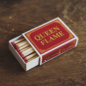 Boîtes d'allumettes de sécurité résistantes à l'humidité et à la combustion longue recommandées - Product Image 1