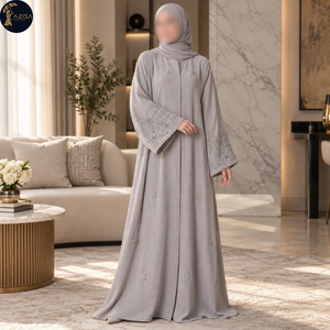Vestido Abaya Texturizado con Pliegues para Mujer, con Puños Bordados Florales, Tela Fluida, Túnica Islámica Modesta |   Atuendo Musulmán Refinado - Product Image 2