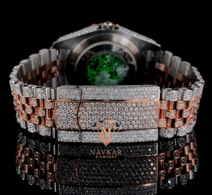 Montre de luxe de qualité supérieure en argent 925 avec diamants Moissanite VVS entièrement sertis, idéale pour les soirées et le quotidien, disponible en gros - Product Image 4