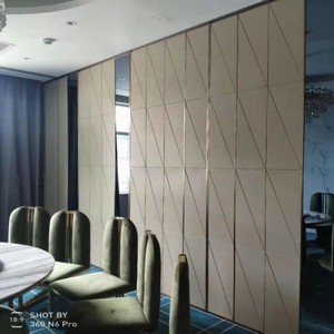 <span class=keywords><strong>Cloison</strong></span> mobile pour centre de formation, panneaux acoustiques MDF de 65 mm, surface stratifiée, flexibles, suspendus au plafond, pour salle de classe - Product Image 6