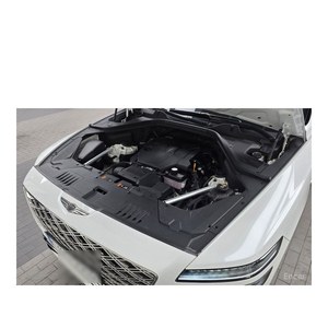 Genesis GV80 2.5T 2024, Gasolina, 2WD, con Caja de Cambios Automática, Asientos de Cuero, Cámara Trasera, 22,865 km, Volante a la Izquierda - Product Image 6