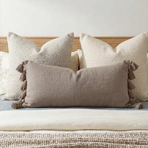 Housse de coussin lombaire décorative avec bordure à pompons, coussin de banc scandinave, décoration minimaliste pour la maison - Product Image 4