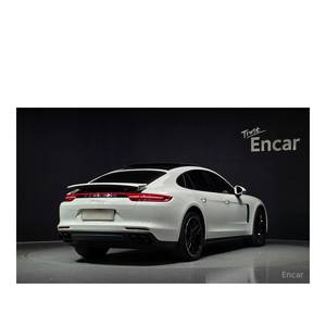Porsche Panamera 3.0 AWD 2020 con Cámara Trasera, Asientos de Cuero, Volante a la Izquierda - 50,241 km - Product Image 2