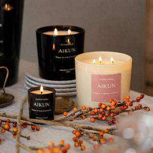 Vela Aromática de Alta Gama AIKUN con Aroma Cremoso a Vainilla y Canela en Frasco de Vidrio, Vela Perfumada Cálida y Acogedora para Compradores OEM - Product Image 2