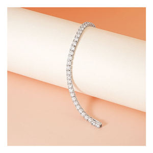 Pulsera de Tenis de Oro de 14K Premium con Diamantes Completos, Certificación IGI, Cadena Fina de Dos, Tres o Cuatro Milímetros, Lujo Unisex para Muñeca - Product Image 2
