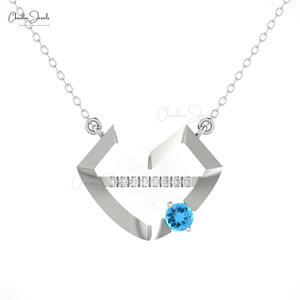 Collier en topaze bleue suisse naturelle taille brillant 0,24 carats avec barre de diamants G-H sertie pavé en or véritable 14 carats, cadeau pour la Journée de la Femme - Product Image 3