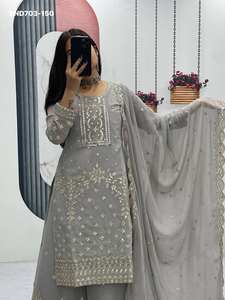 Conjunto de Plazzo-Kurta y Dupatta de Georgette Sintético de Alta Calidad para Fiestas, con Bordado y Lentejuelas, a Precio de Mayoreo - Product Image 4