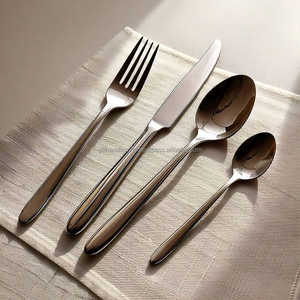 Ensemble de couverts en acier inoxydable à haute teneur en chrome, sans danger pour les aliments - Ensemble de couverts commerciaux résistants aux produits chimiques pour la restauration en croisière et en avion - Product Image 3