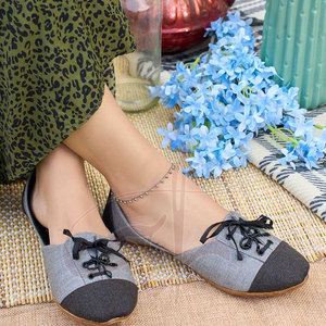 Chaussures en cuir véritable gris-noir à lacets, bout fermé, légères et durables, rehaussant votre style grâce à des détails contrastants sur le bout. - Product Image 2