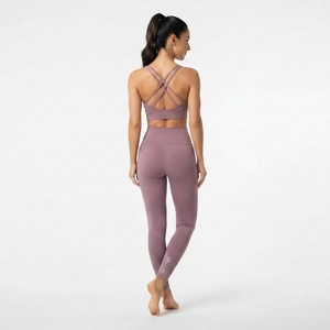 Ensemble de vêtements de sport pour femmes, soutien-gorge de sport à dos croisé, leggings taille haute, deux pièces, pour yoga et entraînement - Product Image 4