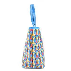 Sac à bandoulière grande capacité en toile enduite pour femme, vente en gros de l'usine de Guangzhou, sac fourre-tout léger de haute qualité pour femme - Product Image 4
