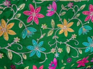 Saris-robe en tissu satiné brodé floral léger, respirant, écologique et biologique, en rayonne, pour femmes et filles - Product Image 4