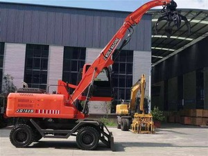 Excavatrice sur chenilles polyvalente d'occasion de 3000 kg avec flèche déportée et joysticks de précision pour travaux en espace restreint - Product Image 5