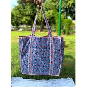 Bolso Tote Acolchado de Algodón Indio Hecho a Mano, Bolso de Hombro Estilo Boho Floral, Bolso de Compras Reutilizable para el Mercado y Uso Diario - Product Image 3