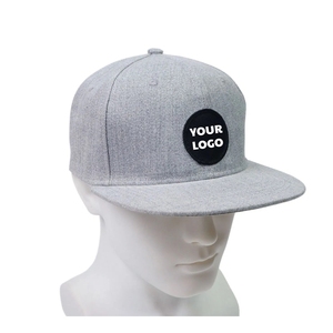 Casquette de golf imperméable de qualité supérieure avec logo brodé personnalisé, visière large et plate, protection solaire pour le golf et les activités de plein air, double fermeture - Product Image 1