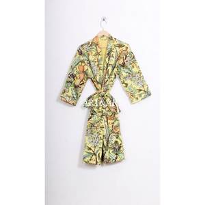 Kimono vintage en coton Kantha, tissu de qualité export, dessiné à la main, respirant, décontracté, court, motif floral, tendance, sexy, été - Product Image 5